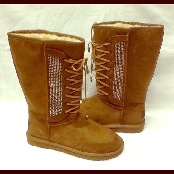 Rhinestone Lace-Up Fur Lined Winter Boots