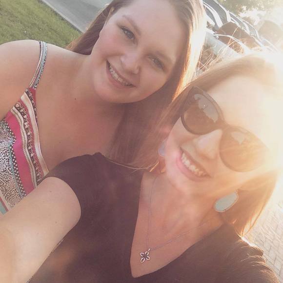 Meet your Posher, Mackenzie - Picture 1 of 1