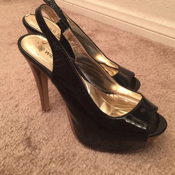 ✨Patent Leather Pumps✨