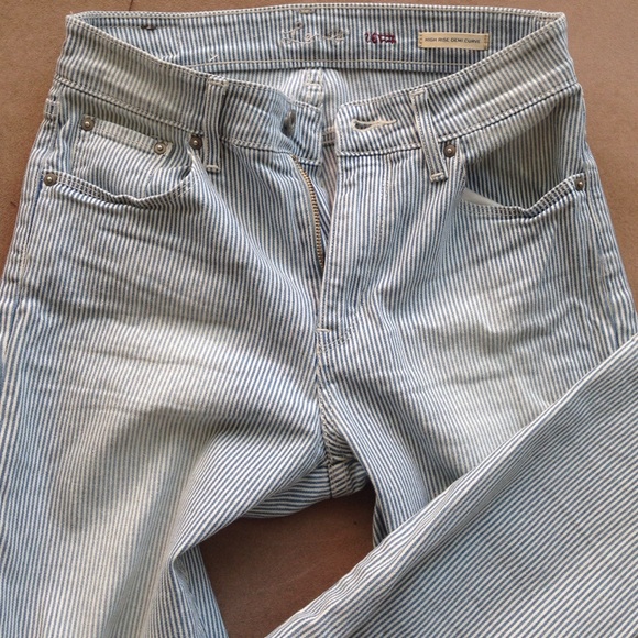 Levi's Denim - Levi's high waisted pin stripe denim