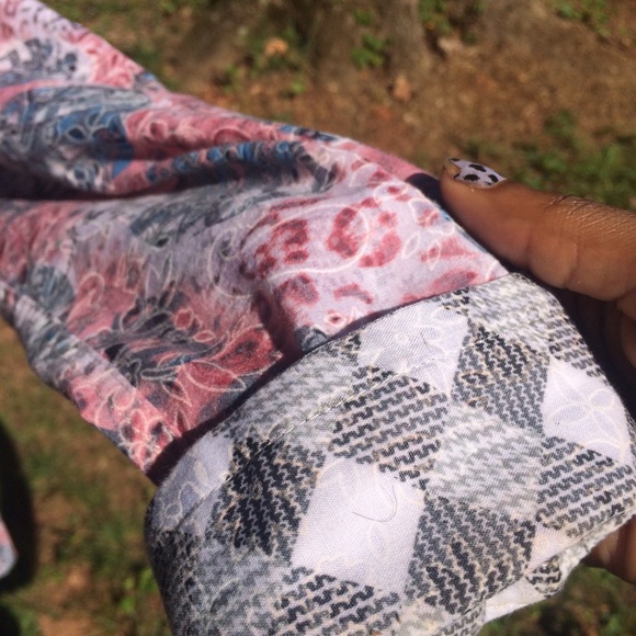 Paisley pattern button down shirt - Picture 2 of 4