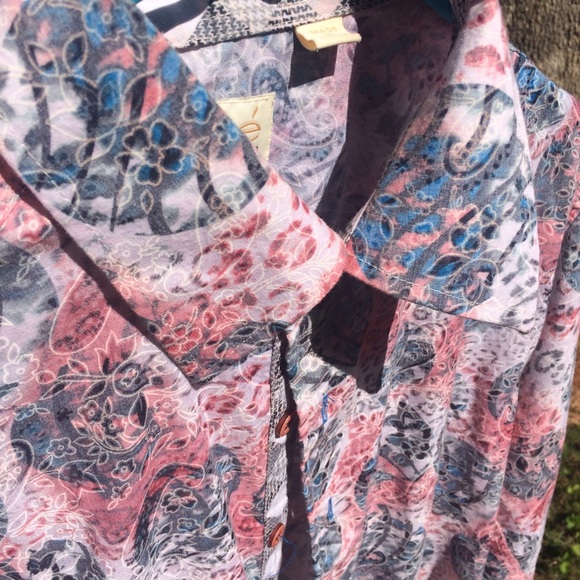 Paisley pattern button down shirt - Picture 3 of 4