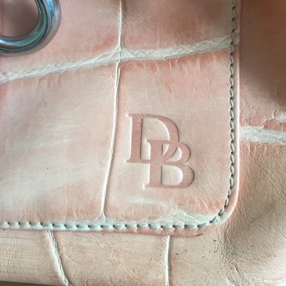 Dooney and Bourke coral bag - Picture 2 of 4
