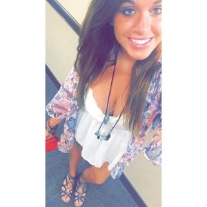 Meet your Posher, Lacey