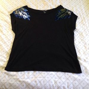 Black shirt large