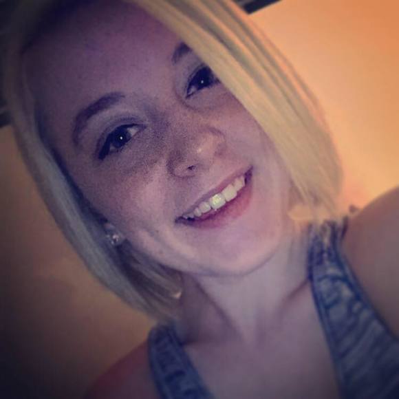 Meet your Posher, Haylee