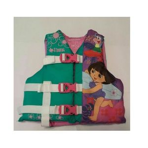 Stearns Nickelodeon Dora Life Jacket Vest