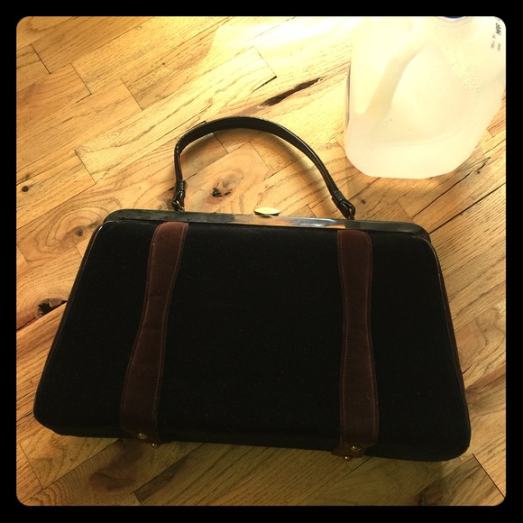 Vintage Handbags - HUGE & Massive vintage velvet handbag - Chocolate
