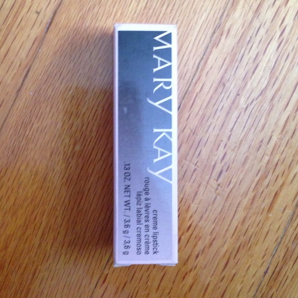 Mary Kay Creme Lipstick Sweet Nectar
