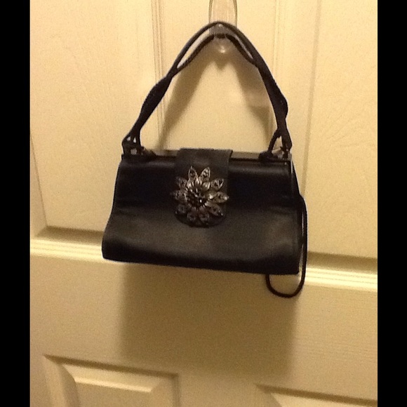 Valerie Stevens Formal Clutch