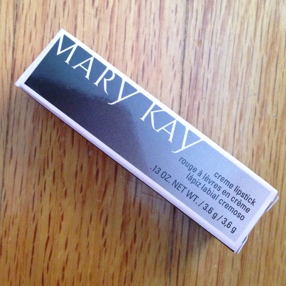 Mary Kay Creme Lipstick Amber Glow