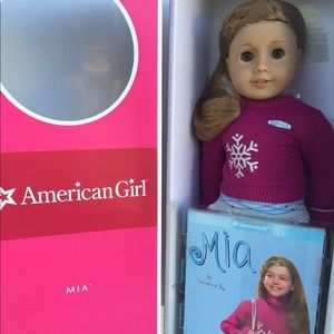 NEW American Girl MIA Doll - 2008 Doll of the Year