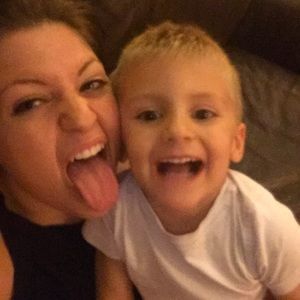 Meet your Posher, Corie