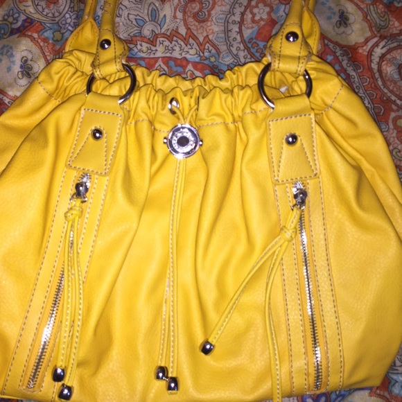 Nine West Yellow Purse - Picture 2 of 4