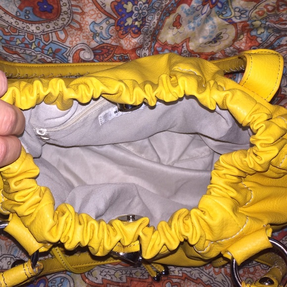 Nine West Yellow Purse - Picture 4 of 4