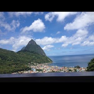 Meet your Posher, Amal