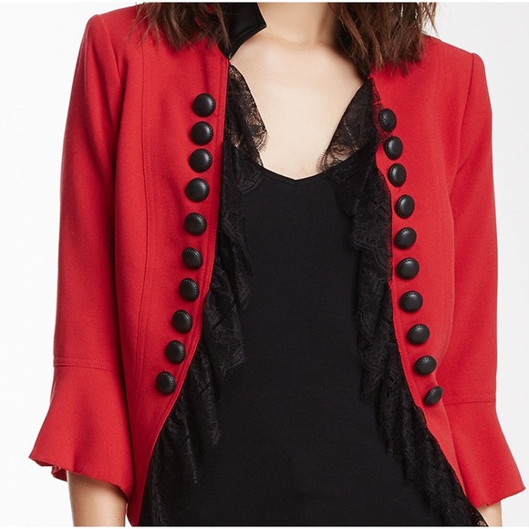 Open crepe jacket. - Picture 2 of 2