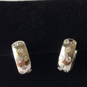 New:923 Sterling Silver Synthetic Diamond Earring