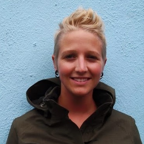 Meet your Posher, Ali - Picture 1 of 1