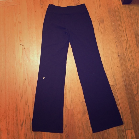 Lululemon Astro Pants size 6