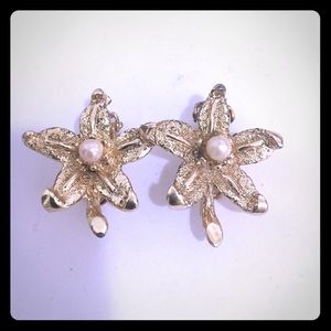 Vintage Gold Starfish Earrings