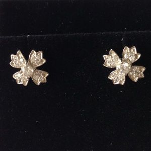 New: 925 Silver Synthetic Diamond Stud Earrings