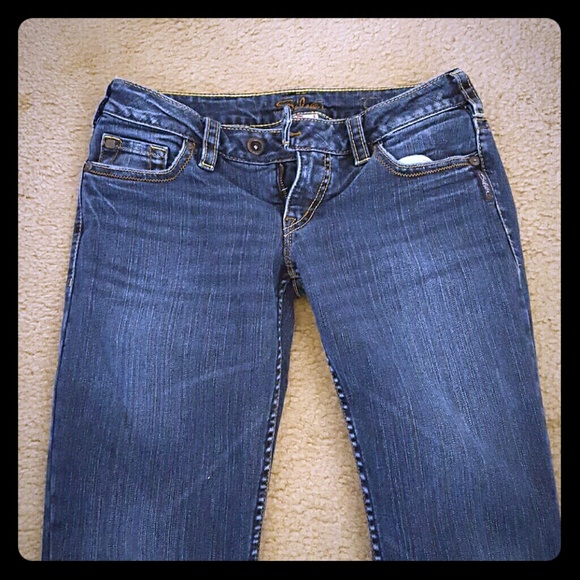 Silver brand tuesday jeans size 28 length 31