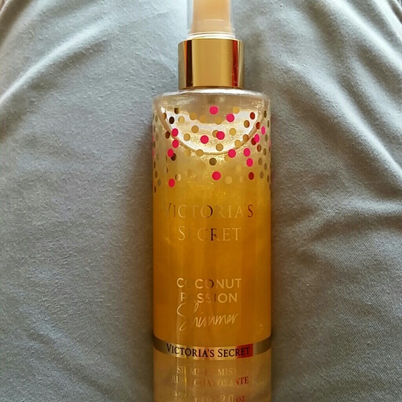 body splash coconut passion shimmer victoria's secret