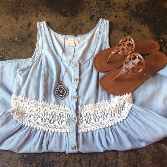 NWT Urban Outfitters light Jean and lace dress!