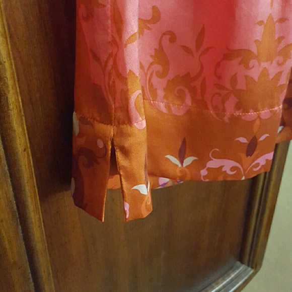 Cabi Top - Picture 3 of 4