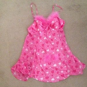 Sexy pink heart gown & matching panty w/feathers