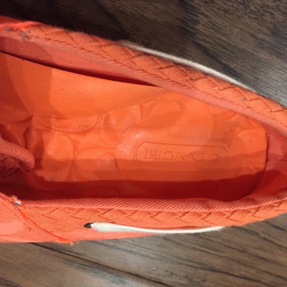 Shoes - Picture 2 of 3