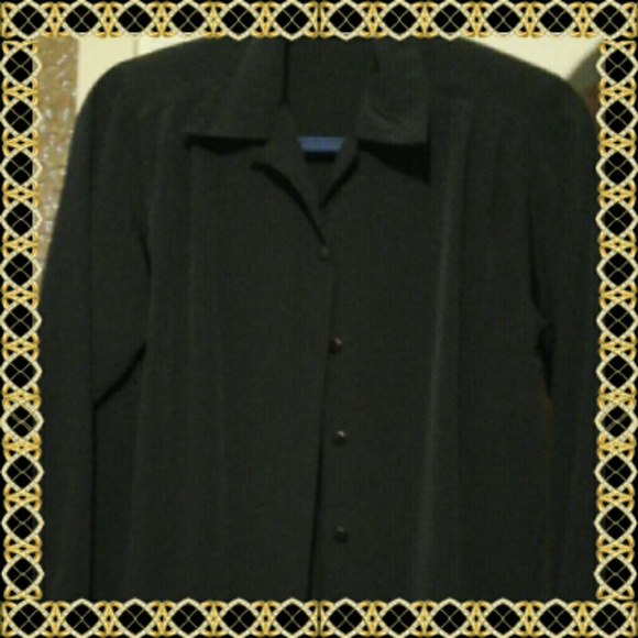 FLASHSALE! Yes St.Claire Petite Button Down Blouse