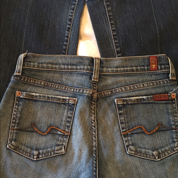 7 FOR ALL MANKIND Flare Low Rise Jeans - Picture 3 of 6