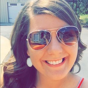 Meet your Posher, Krisha