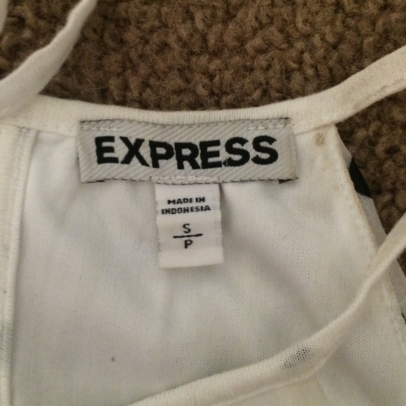 Express Tank Top - Picture 2 of 3