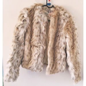 NWT XS Sexy Fluffy Kimchi Blue Faux Fur Coat