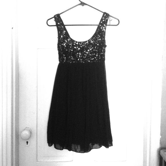 Black Sequin H&M dress