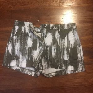 Gap shorts