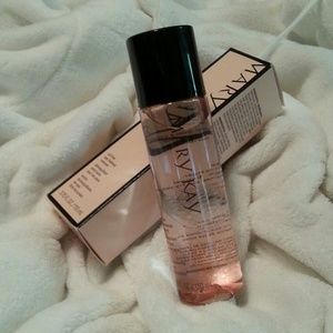 Oil free eye makeup remover