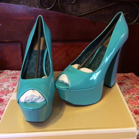 Blue💙Chunky Heels