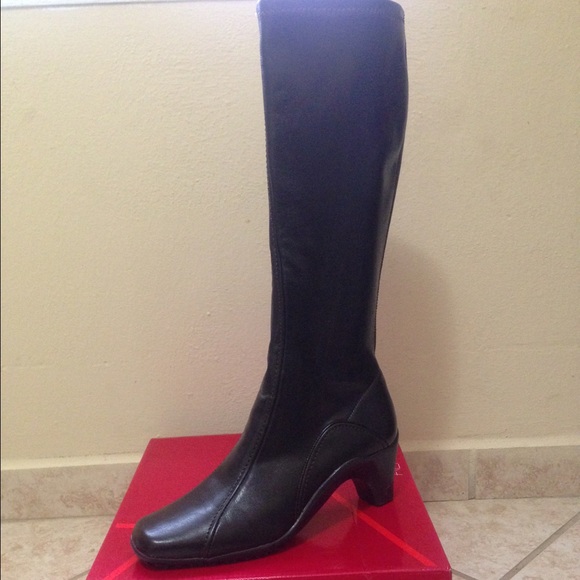 AEROSOLES