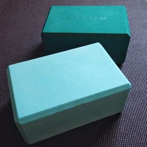 Gaiam essential foam yoga block set of 2