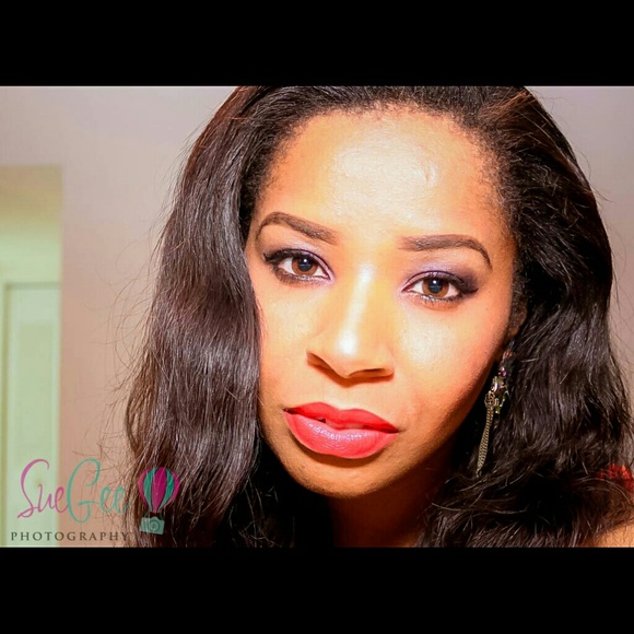 Meet your Posher, Stylesbysue - Picture 2 of 2