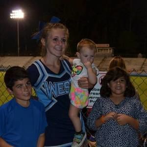 Meet your Posher, Monica