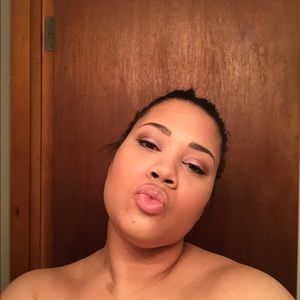 Meet your Posher, Chelsey