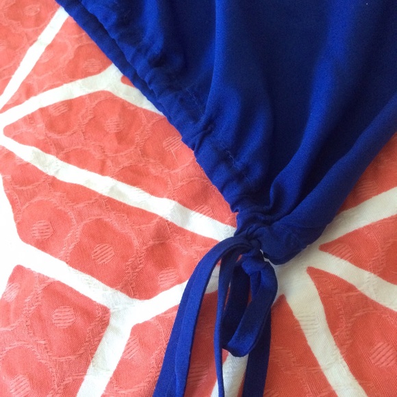 BCBG Max Azria silk top - Picture 3 of 3