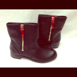 Classic Tommy Hilfiger Side Zip Extended Calf Boot