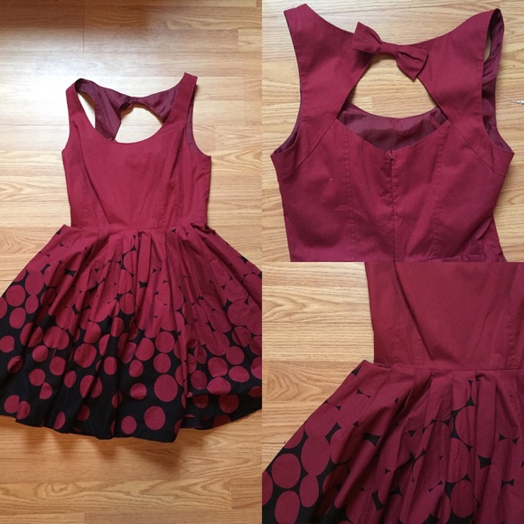 Loran Conrad maroon a-line dress