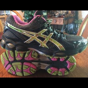 Women's Asics Gel-Nimbus 14 running sneakers 8.5